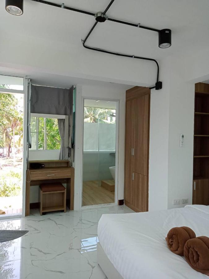 Baanmontra Beach Resort - Bankrut Extérieur photo