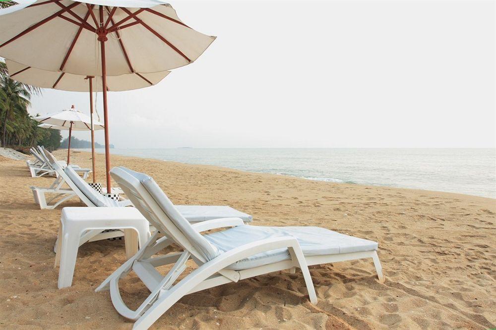 Baanmontra Beach Resort - Bankrut Extérieur photo