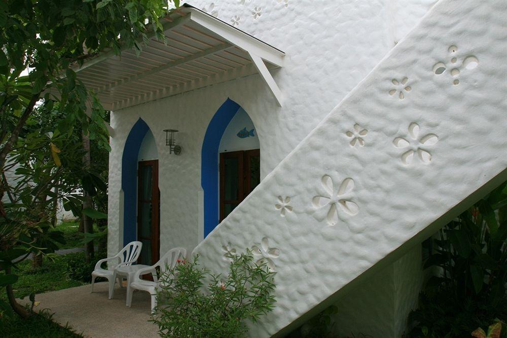 Baanmontra Beach Resort - Bankrut Extérieur photo