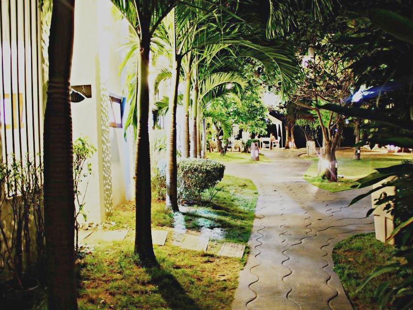 Baanmontra Beach Resort - Bankrut Extérieur photo